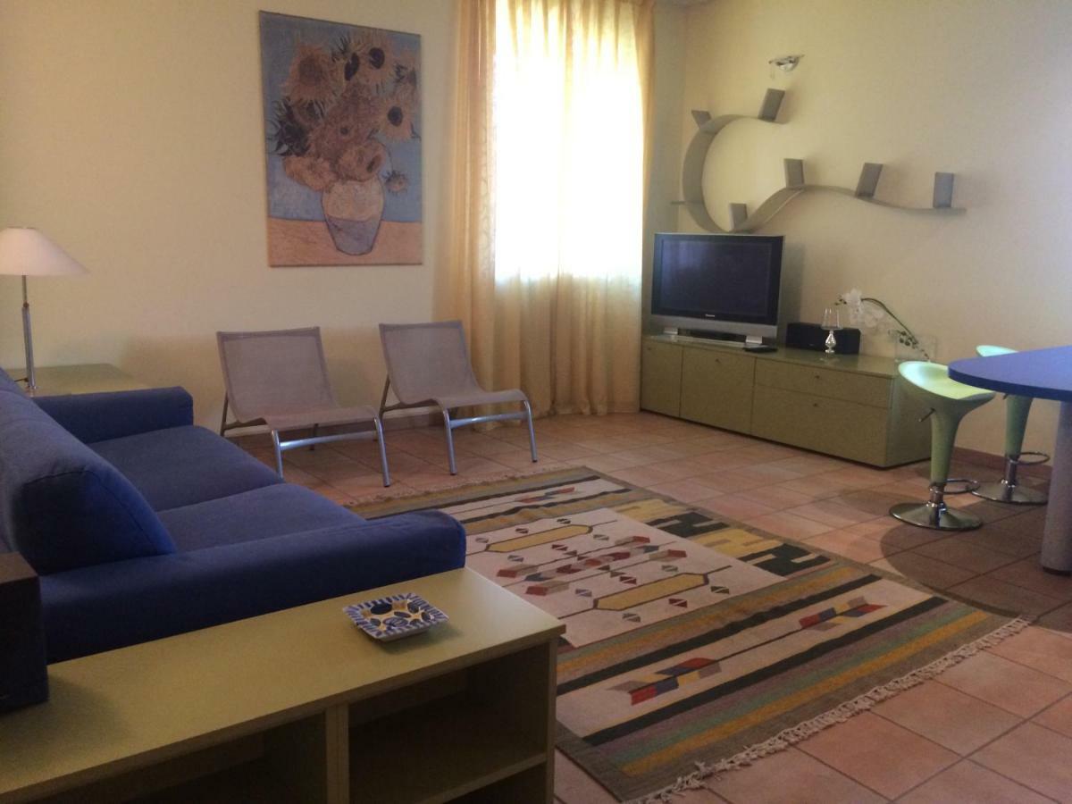 Apartmán Casa "T" Alba  Exteriér fotografie