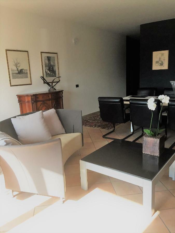 Apartmán Casa "T" Alba  Exteriér fotografie